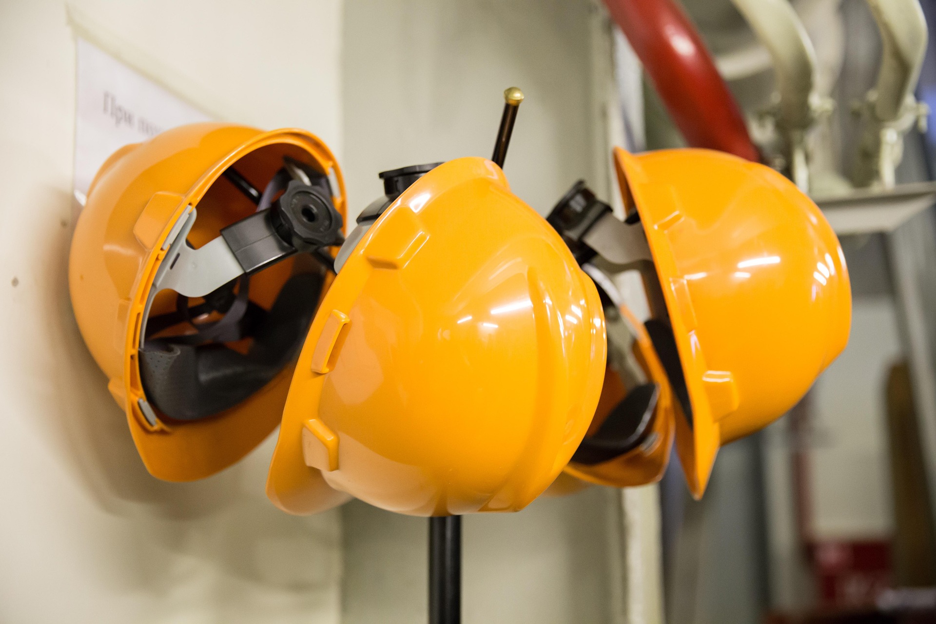 mariakray-hardhat-6657476_1920 mariakray-hardhat-6657476_1920
